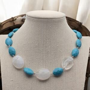 Dana Buchman Blue White Beaded Necklace Faceted Glass Coastal Resort Elegant